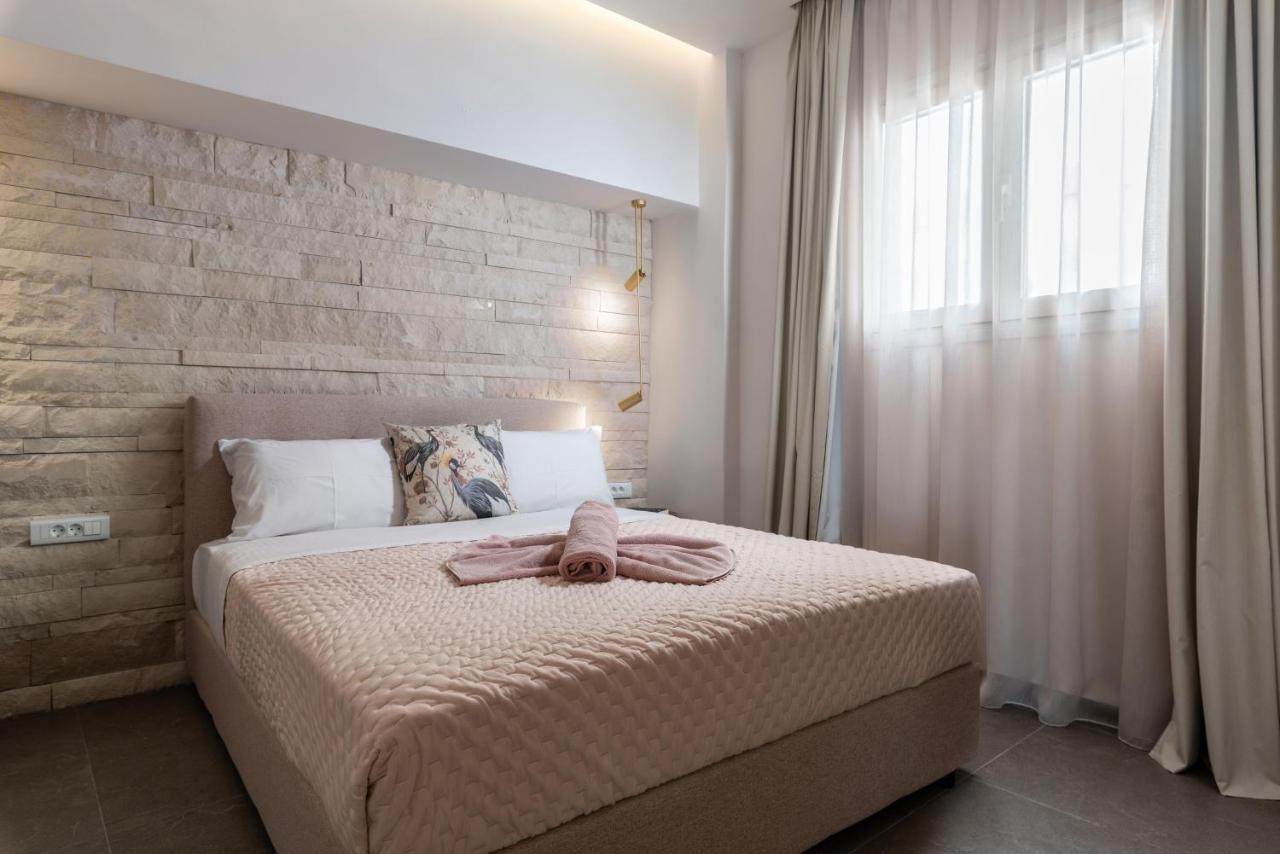 Big Blue Suites Gf Ierapetra  Exterior photo